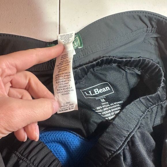 LL Bean Comfort Cycling Capris Pants‎ Removable Shorts Size Medium Black Hiking - Picture 5 of 16